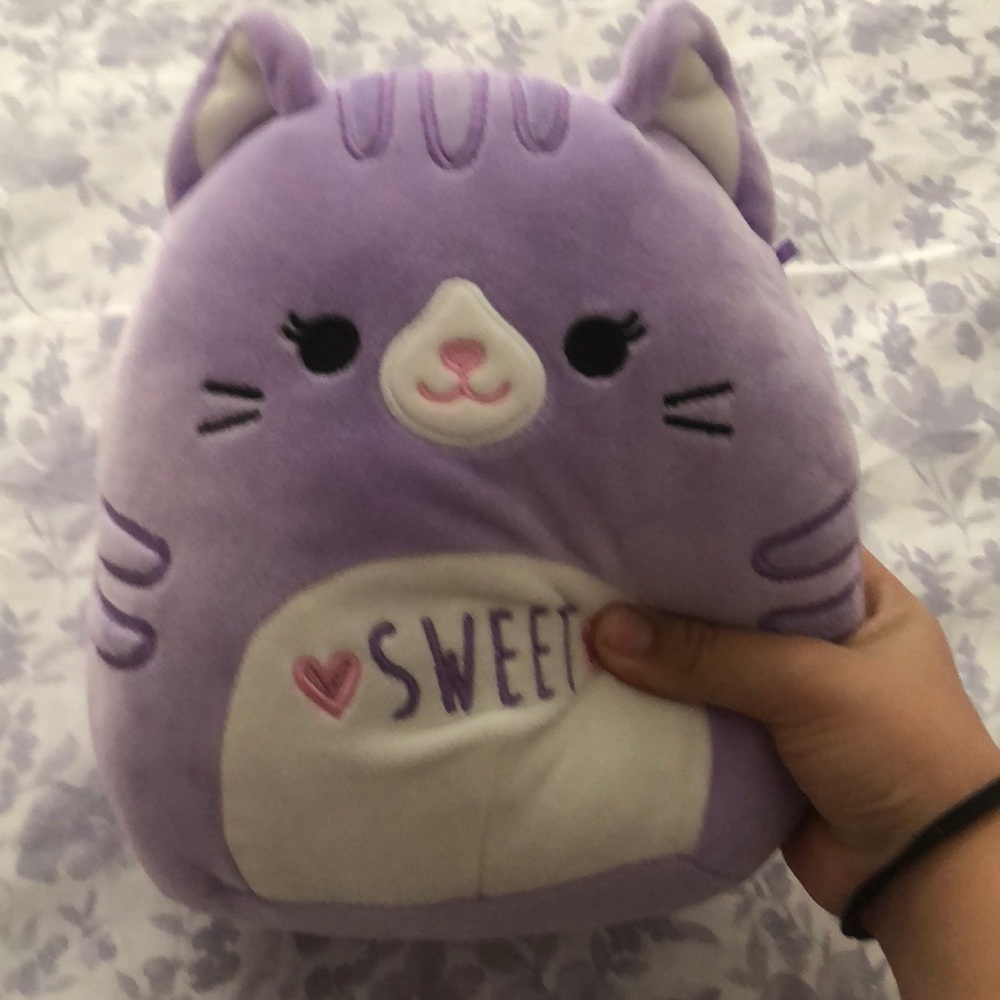 Tabitha cat valentines squishmallow